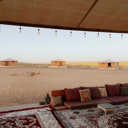 Silent Dunes Camp Ḩawīyah Exteriör bild