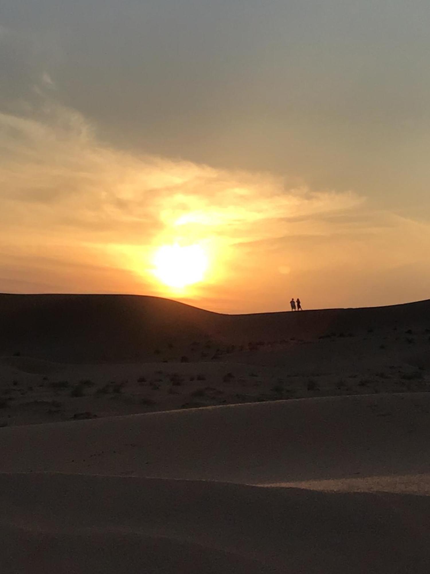 Silent Dunes Camp Ḩawīyah Exteriör bild